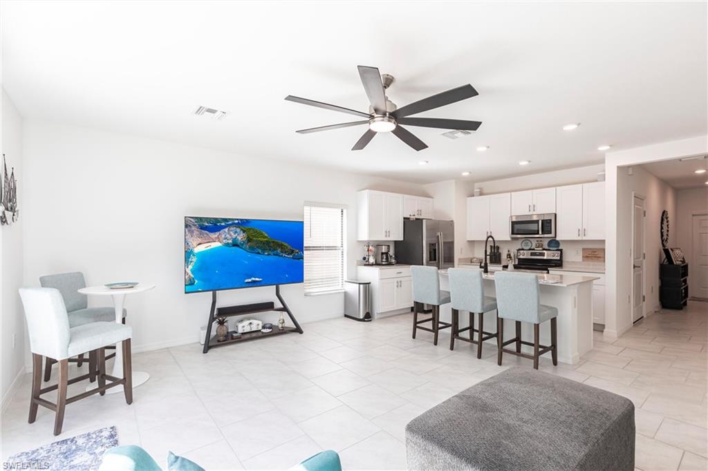 PORTICO - Residential