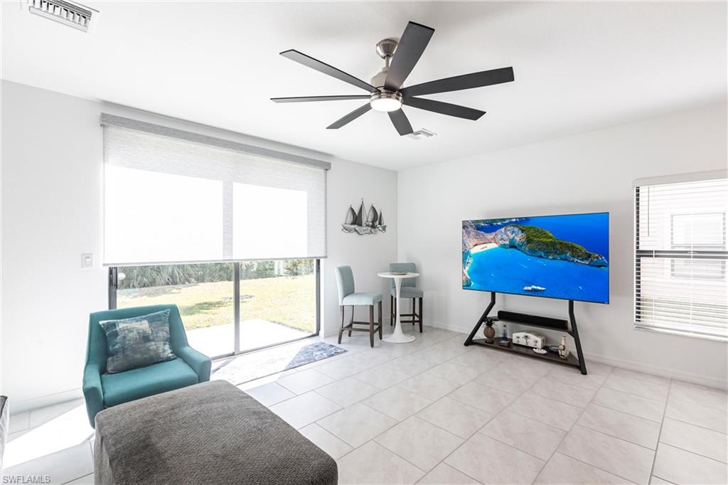 PORTICO - Residential