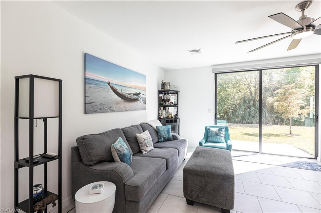 PORTICO - Residential