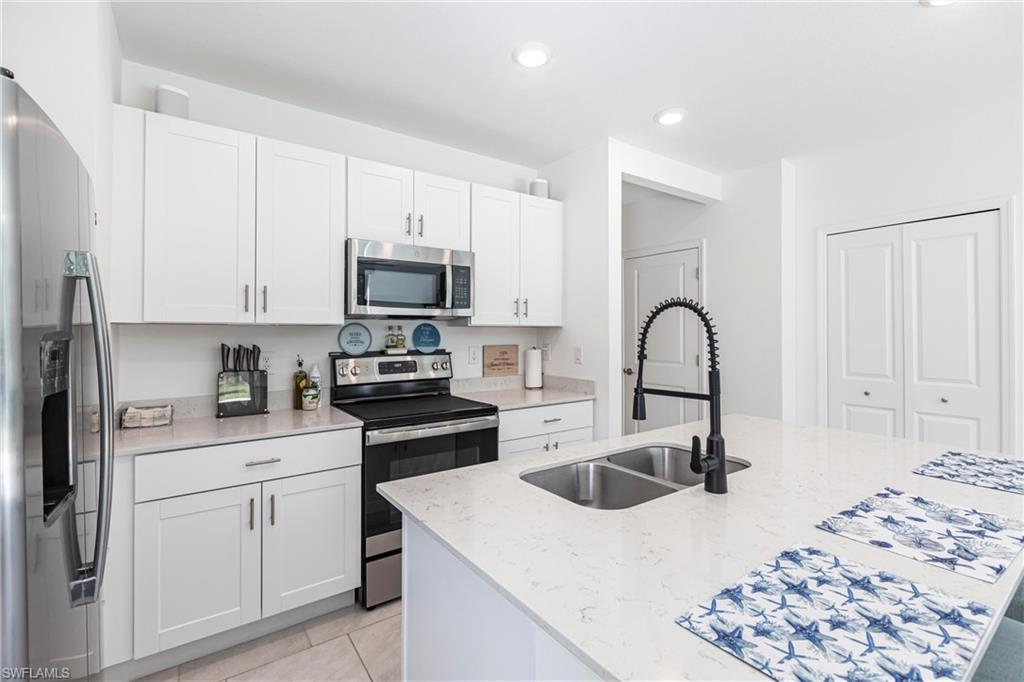 PORTICO - Residential