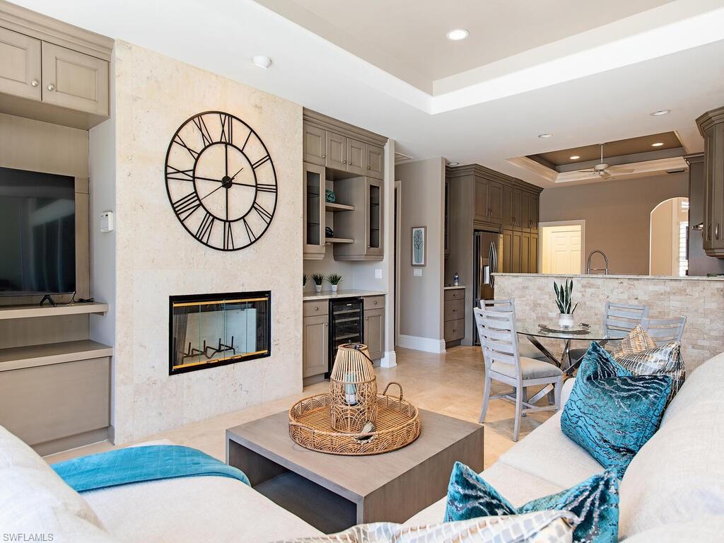 PARK SHORE - Residential Lease