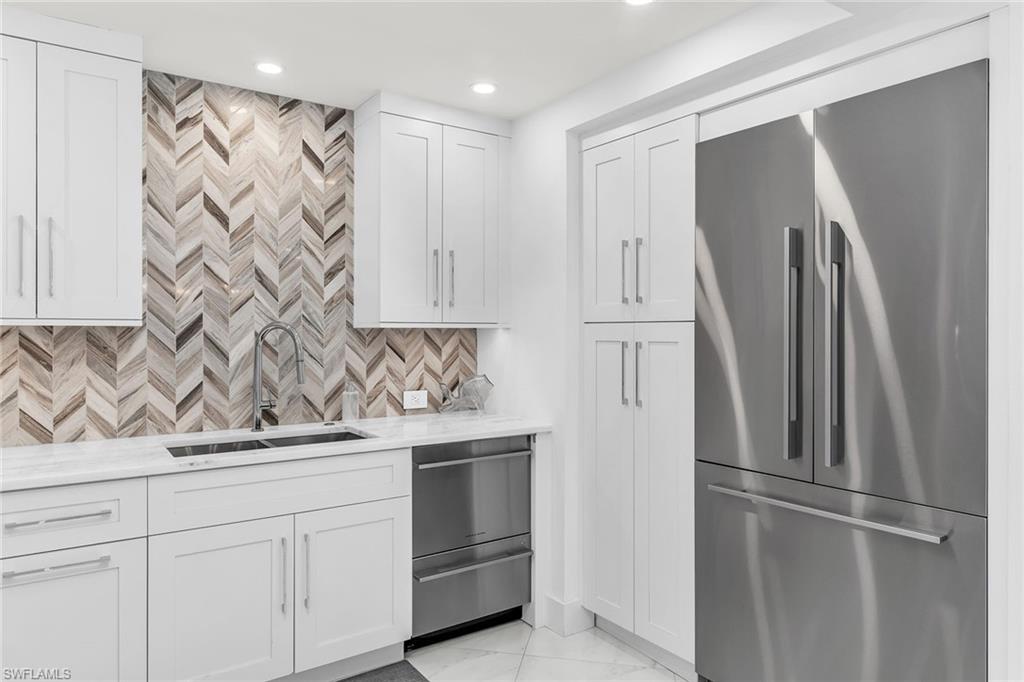 NAPLES CONTINENTAL - Residential