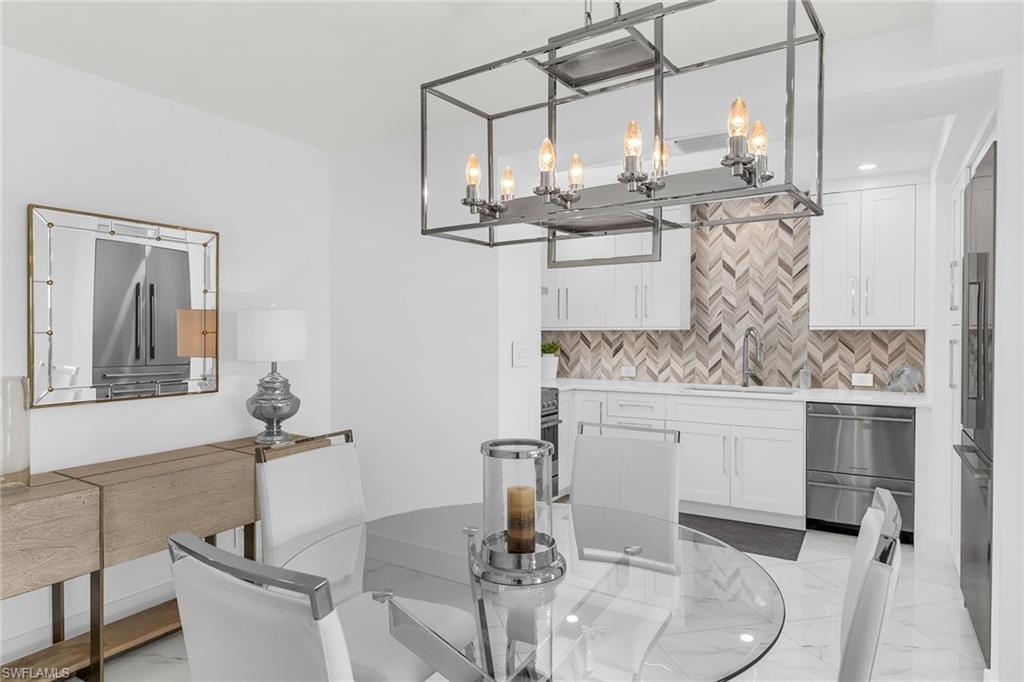 NAPLES CONTINENTAL - Residential