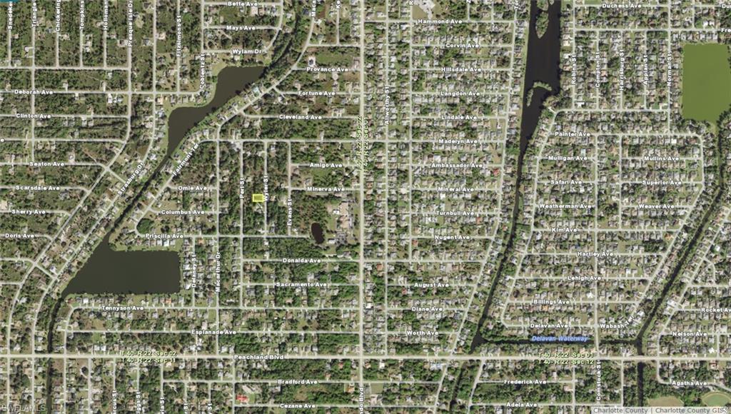 PORT CHARLOTTE - Land