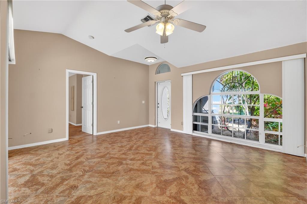 CAPE CORAL - Residential