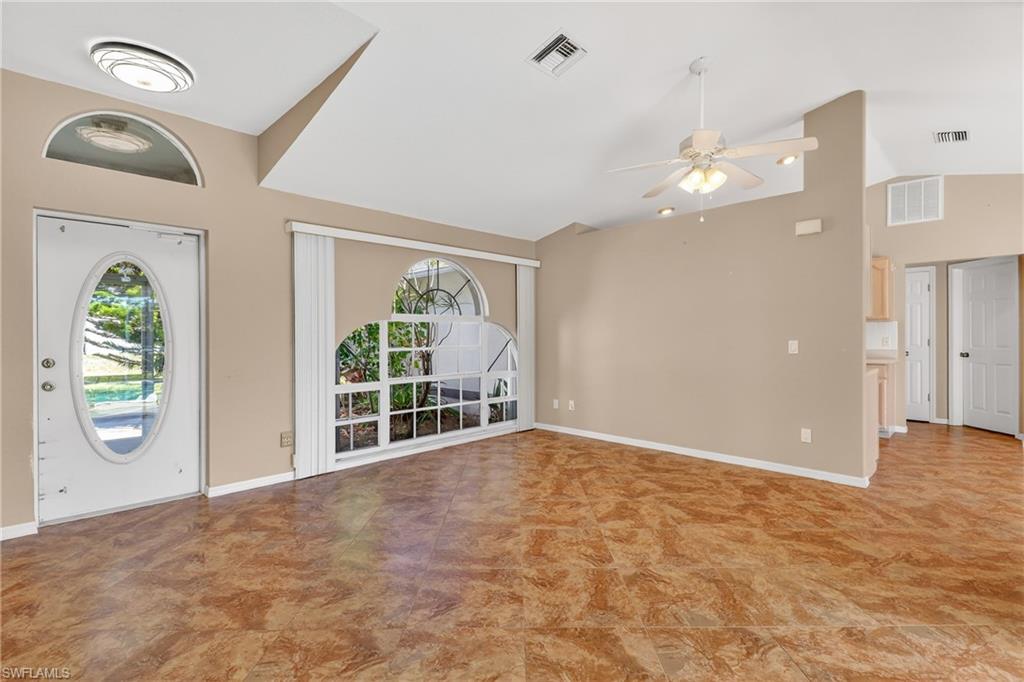 CAPE CORAL - Residential