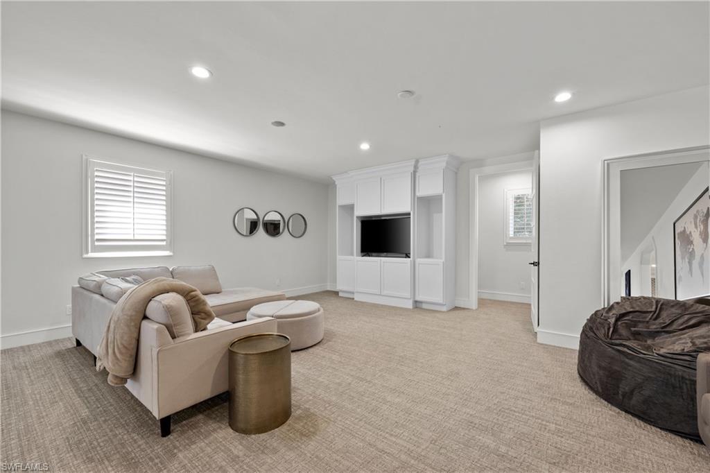 BIG CYPRESS GOLF COUNTRY CLUB - Residential