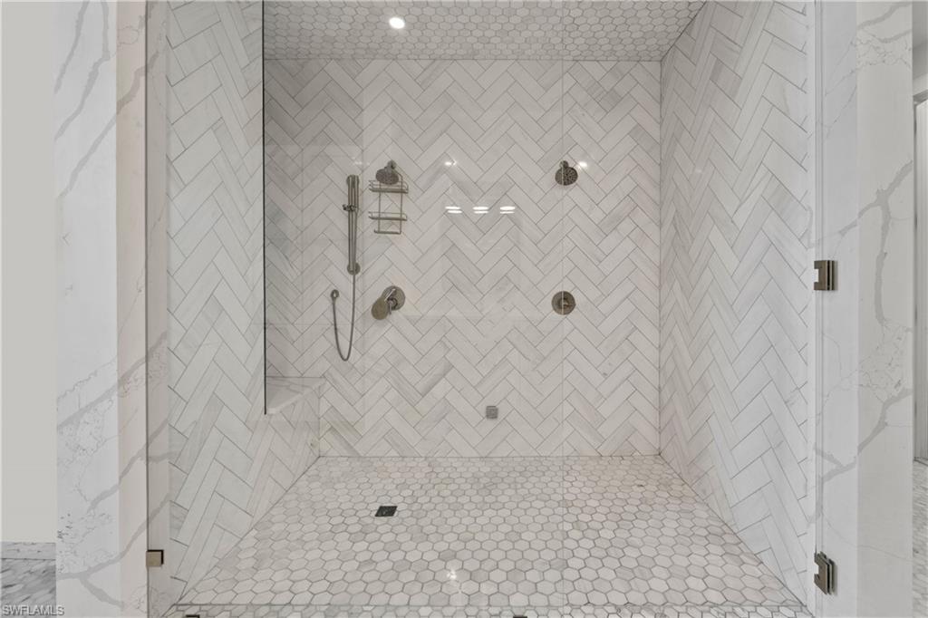 BIG CYPRESS GOLF COUNTRY CLUB - Residential