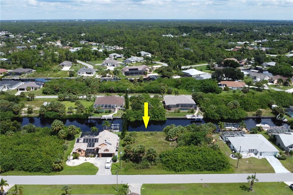 PORT CHARLOTTE - Land