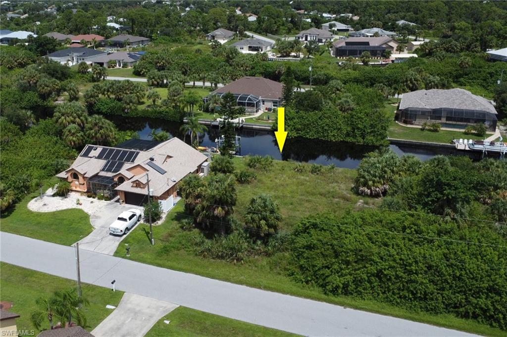 PORT CHARLOTTE - Land