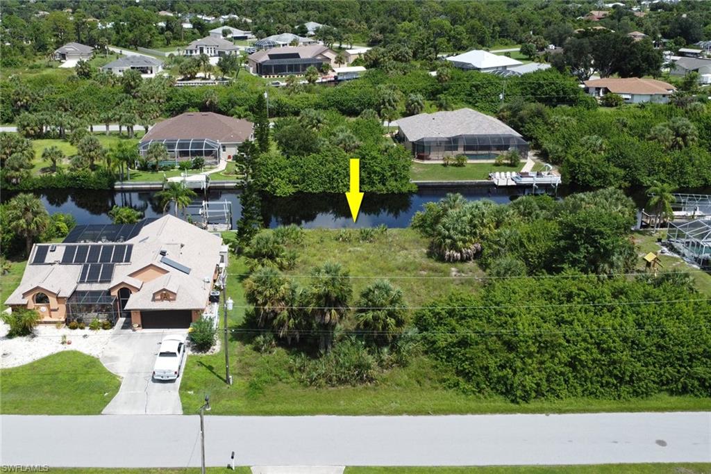 PORT CHARLOTTE - Land