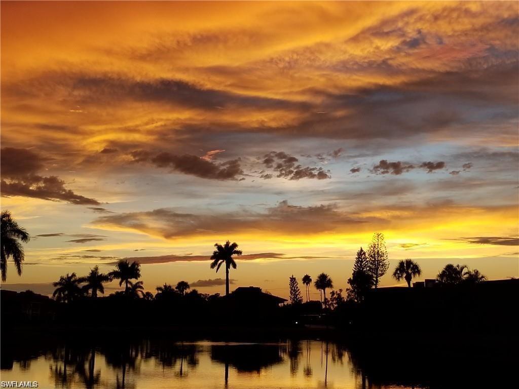 FOUNTAINS V - Residential