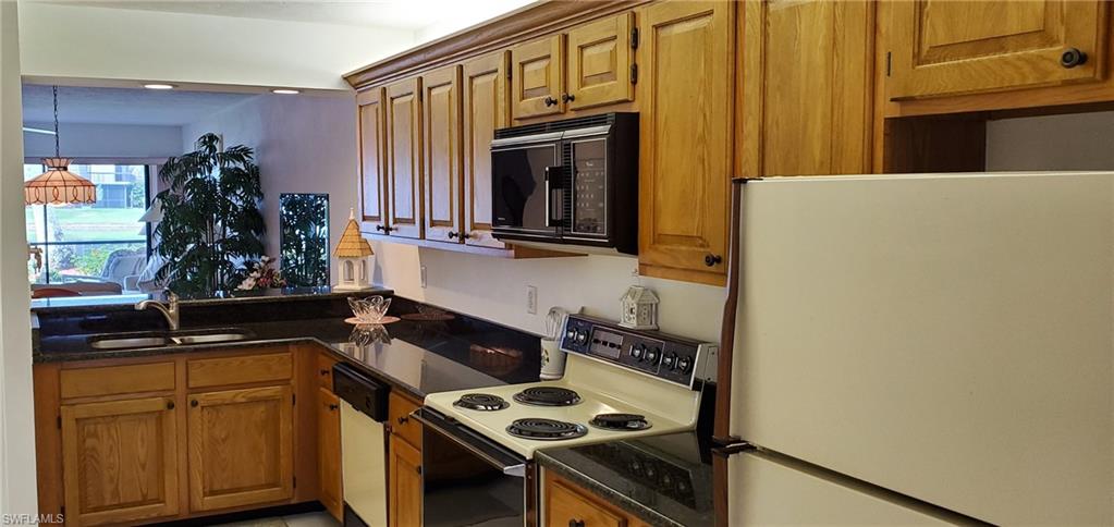 FOUNTAINS V - Residential