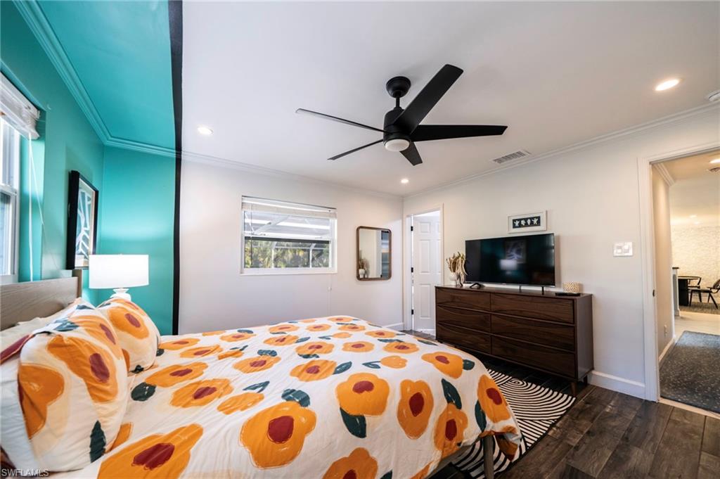 WILLOUGHBY ACRES - Residential