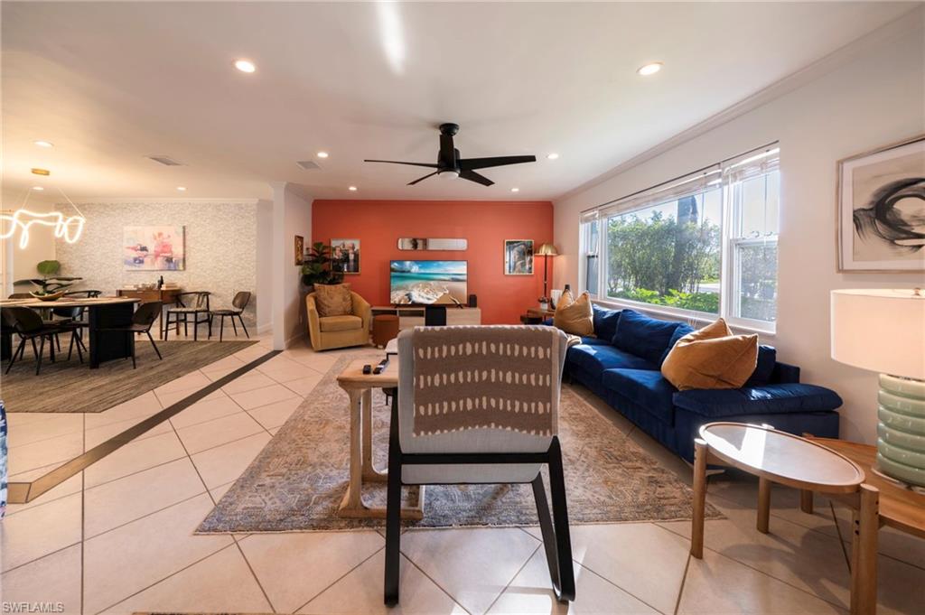 WILLOUGHBY ACRES - Residential