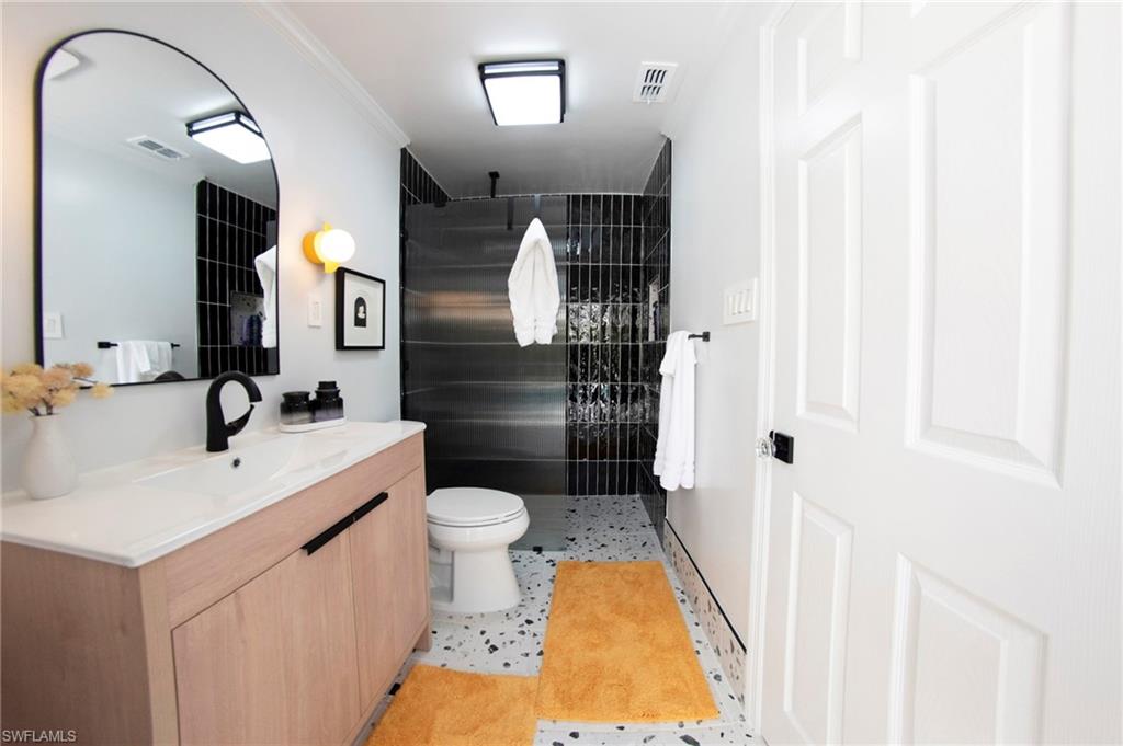 WILLOUGHBY ACRES - Residential