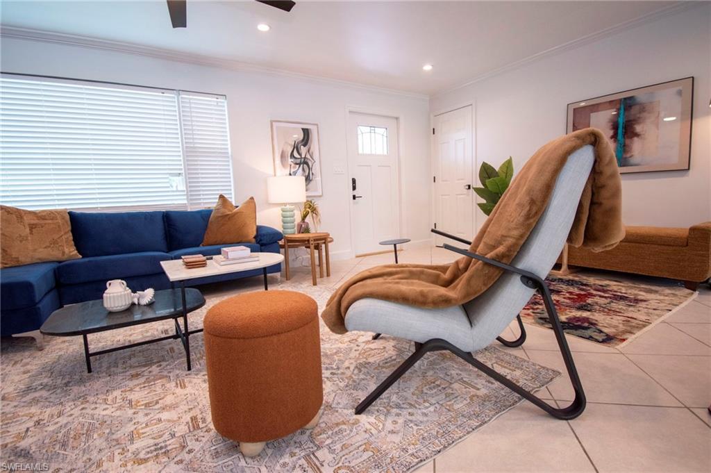 WILLOUGHBY ACRES - Residential