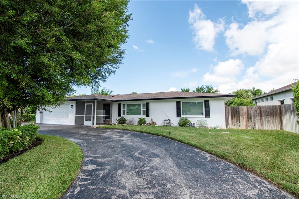 WILLOUGHBY ACRES - Residential