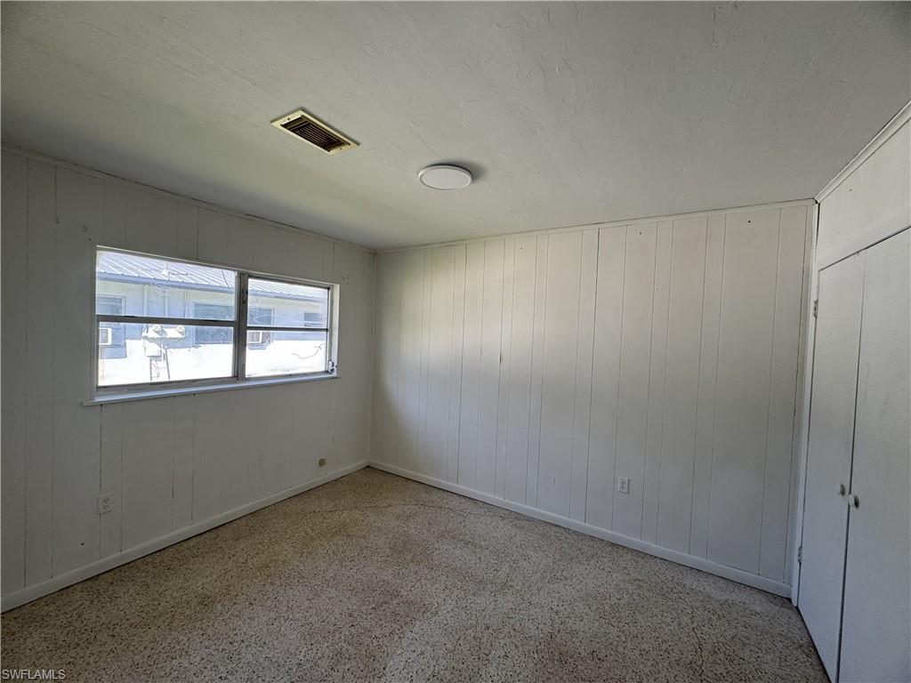 MOORE HAVEN - Residential