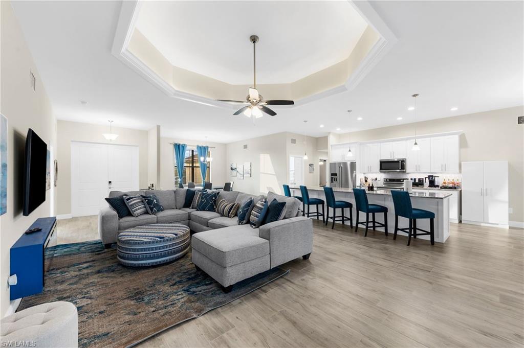 CAPE CORAL - Residential Lease