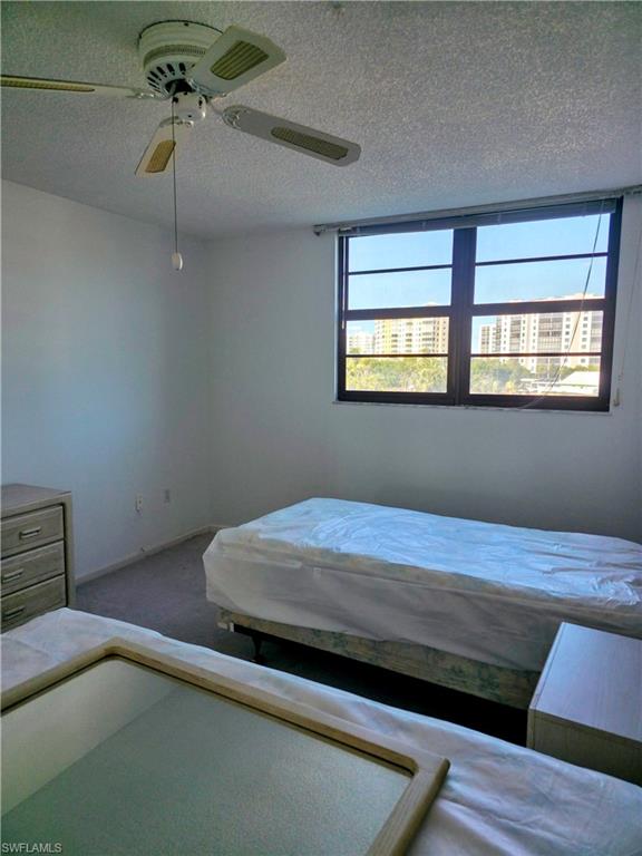 MARINA TOWERS & YACHT CLUB - Residential