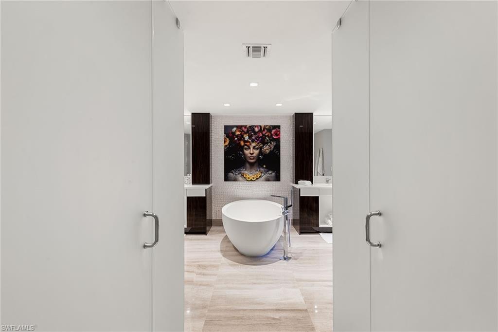 MYSTIQUE - Residential