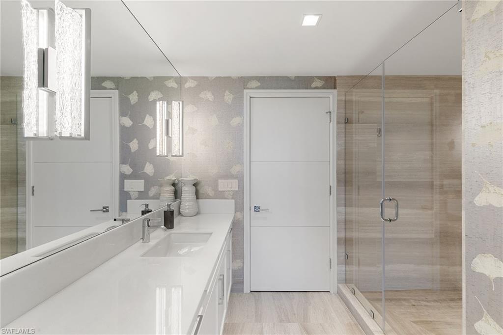 MYSTIQUE - Residential