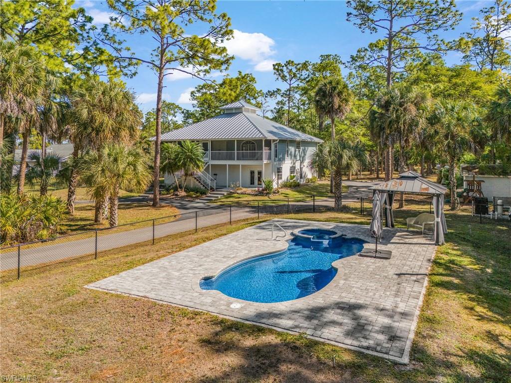 GOLDEN GATE ESTATES - Residential