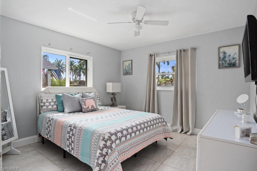 WILLOUGHBY ACRES - Residential