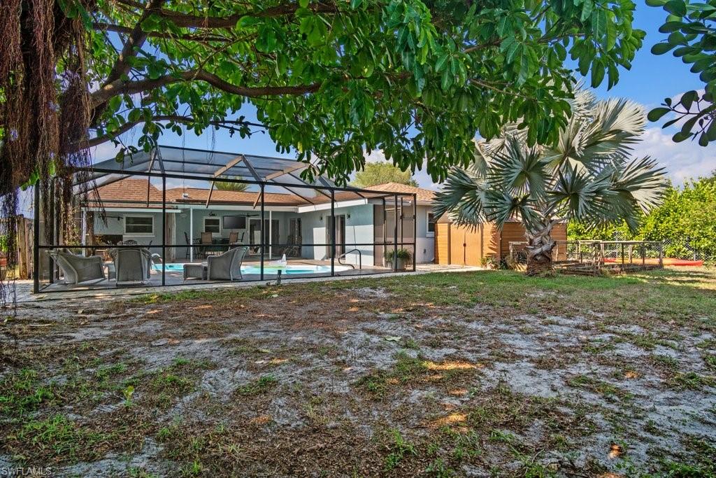 WILLOUGHBY ACRES - Residential