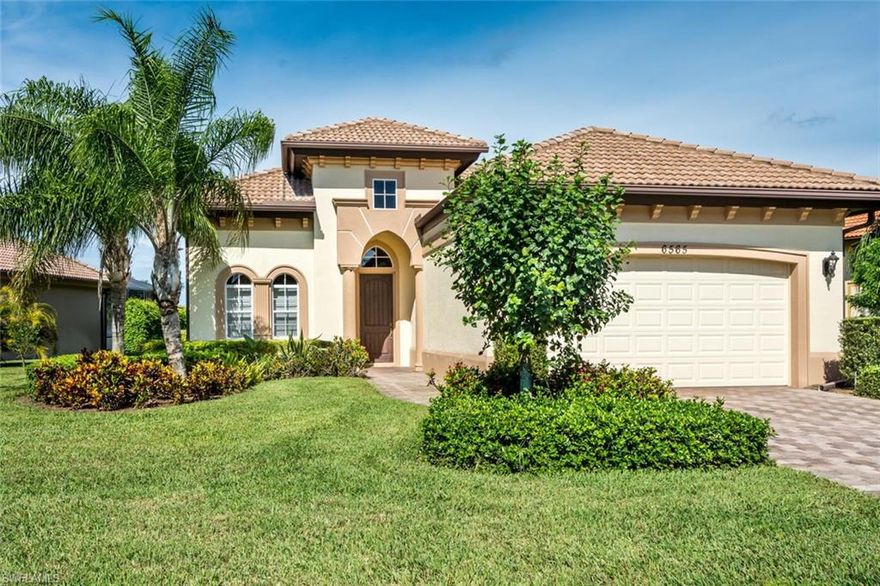 Trivoli Stock Home Model nestled in Caldecott at Lely Resort.  This home offers stunning lake views and provides a SW view for the beautiful Naples Florida sunsets! The open floor plan spills out to the oversize lanai for a great space to entertain. This homes also has three bedrooms, a den, and two full baths! Lely Resort was voted Community of the Year three times. Lely Resort's 54 holes of golf includes 2 Championship Public Golf Courses and one Championship Private Golf Course with Optional Membership. The Players Club and Spa (membership is mandatory) is the best resort playground in southwest Florida. Amenities include a state of the art fitness center, tennis, resort style pool, casual dining and social opportunities all year around!  CURRENT OWNER WILL TRANSFER THE BALNCE OF THE PREPAID 2017 ANNUAL MEMBERSHIP DUES WITH THE PURCHASE OF THE HOME!