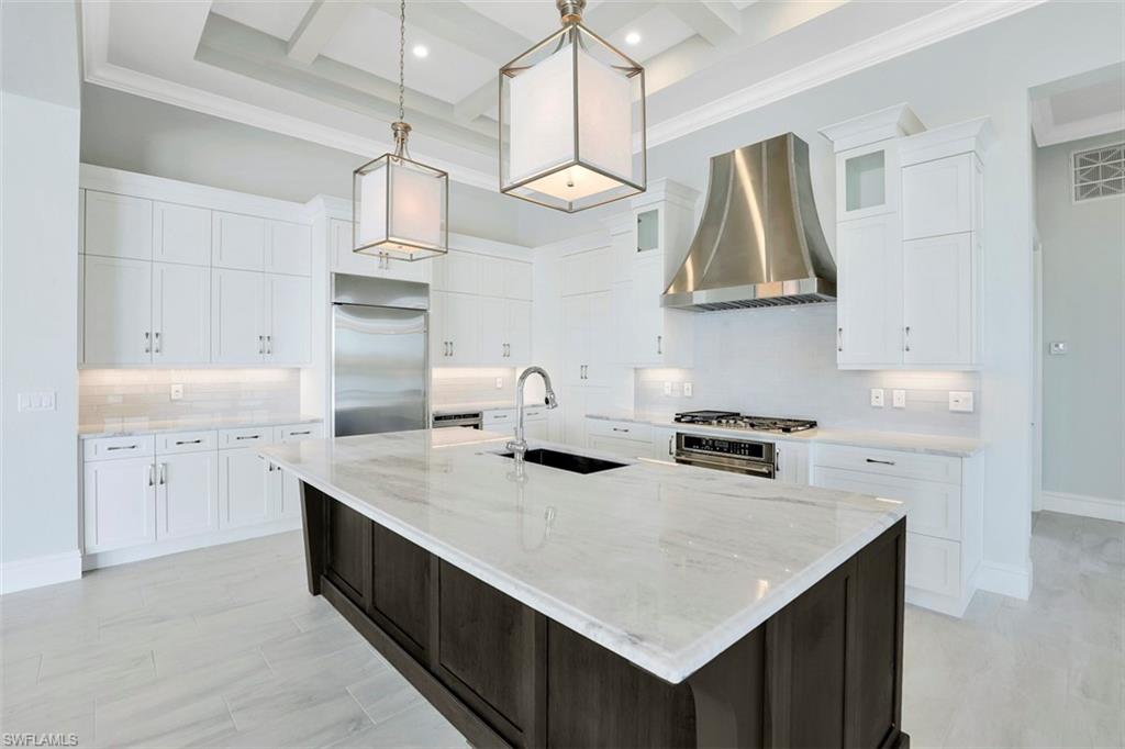 MARCO ISLAND - Residential