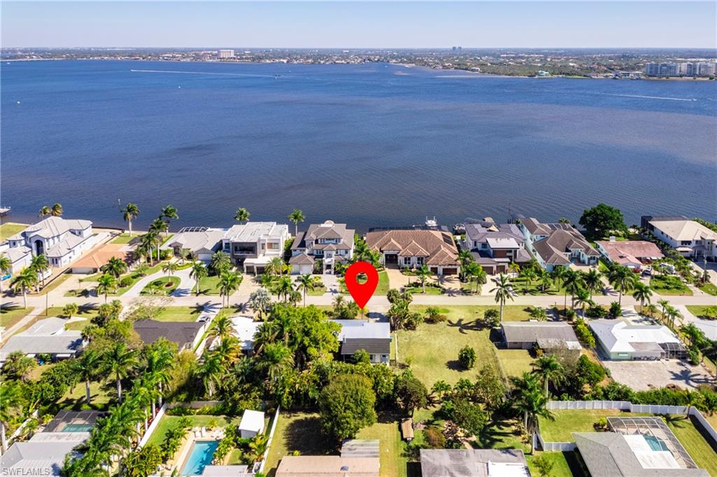 YACHT CLUB - Residential