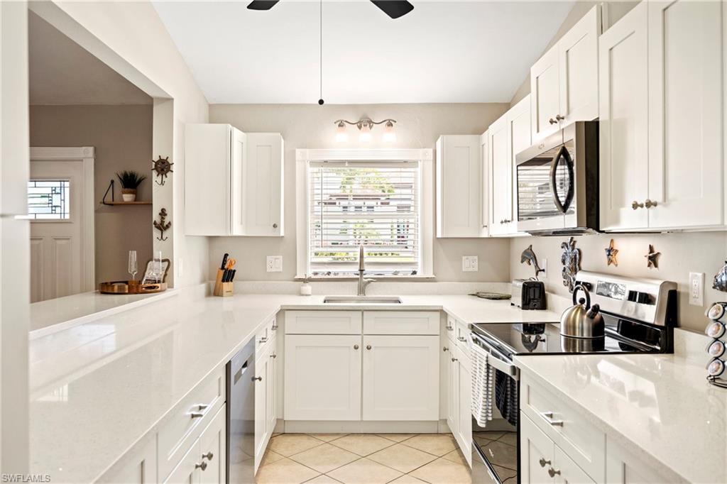 YACHT CLUB - Residential