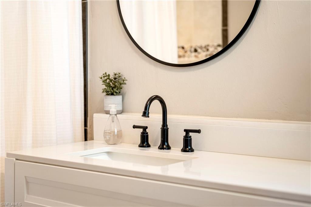 YACHT CLUB - Residential