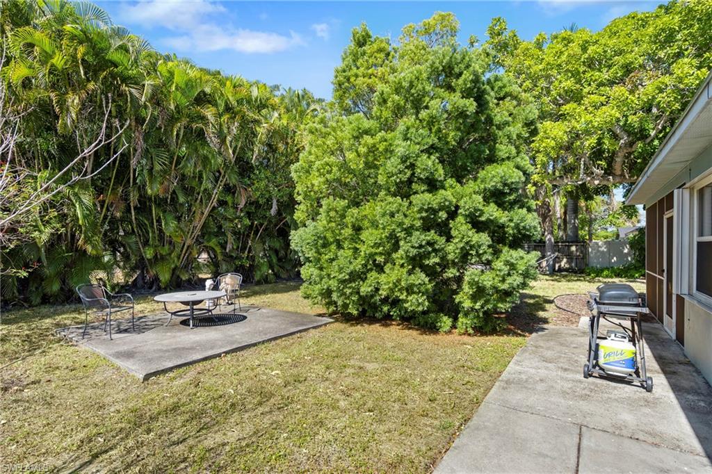 YACHT CLUB - Residential