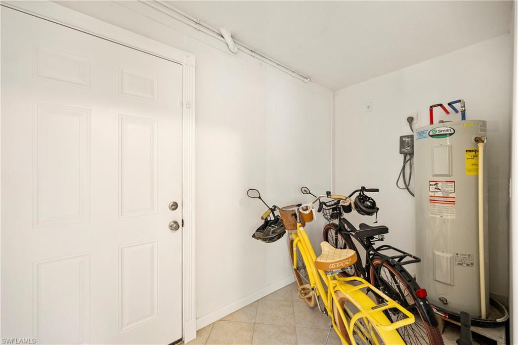 YACHT CLUB - Residential