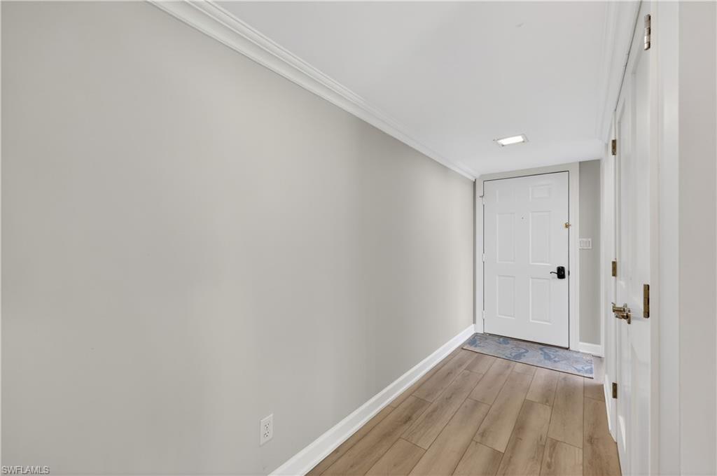 TROPICAL ISLE - Residential