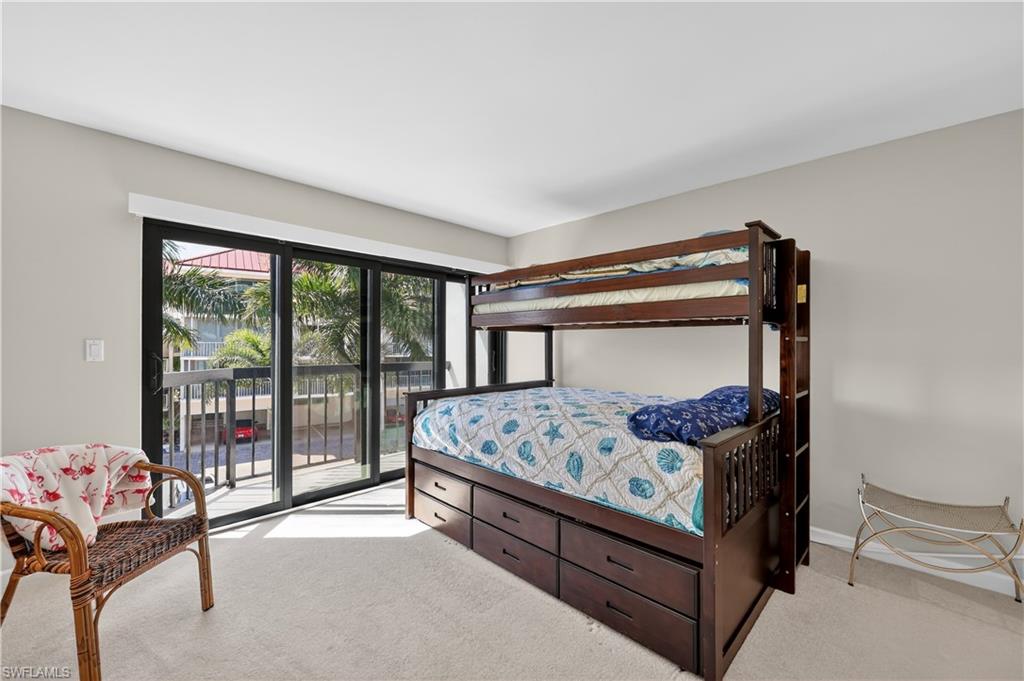 TROPICAL ISLE - Residential