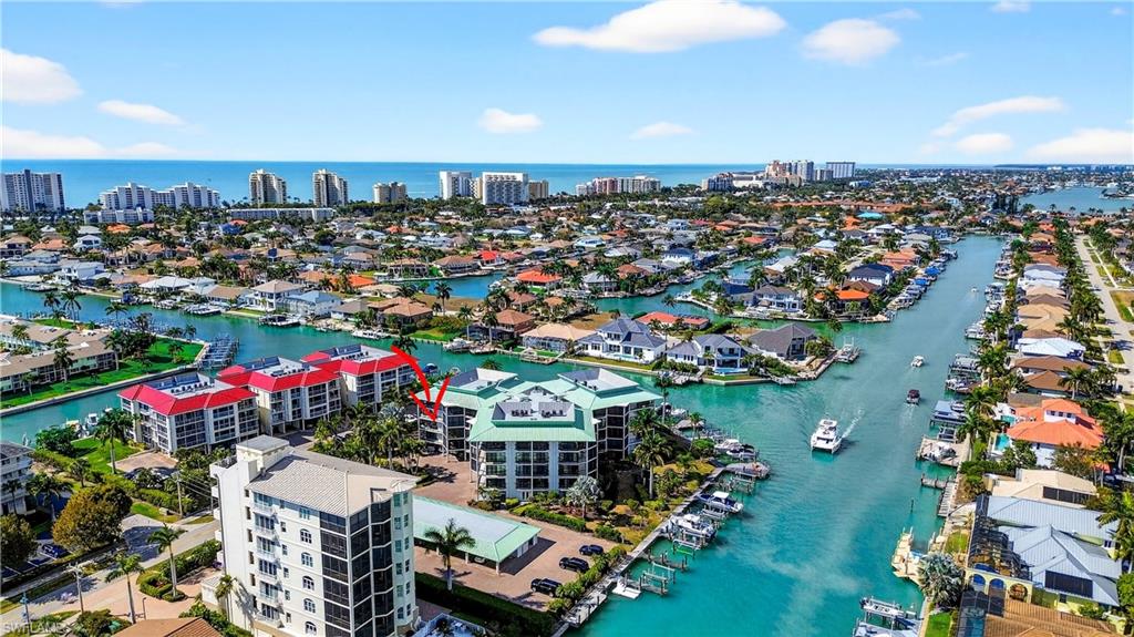 TROPICAL ISLE - Residential