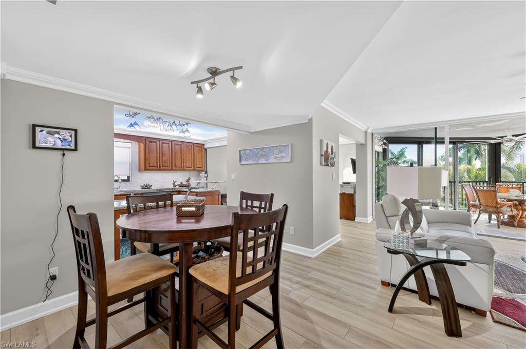 TROPICAL ISLE - Residential