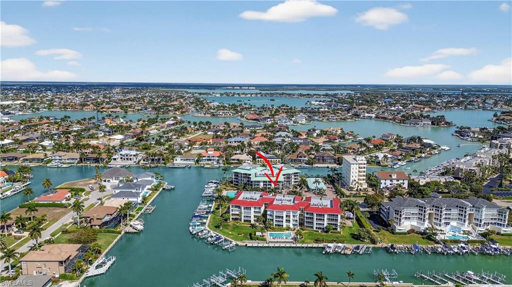 TROPICAL ISLE - Residential