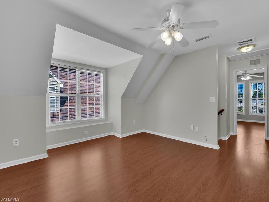 LEAWOOD LAKES - Residential