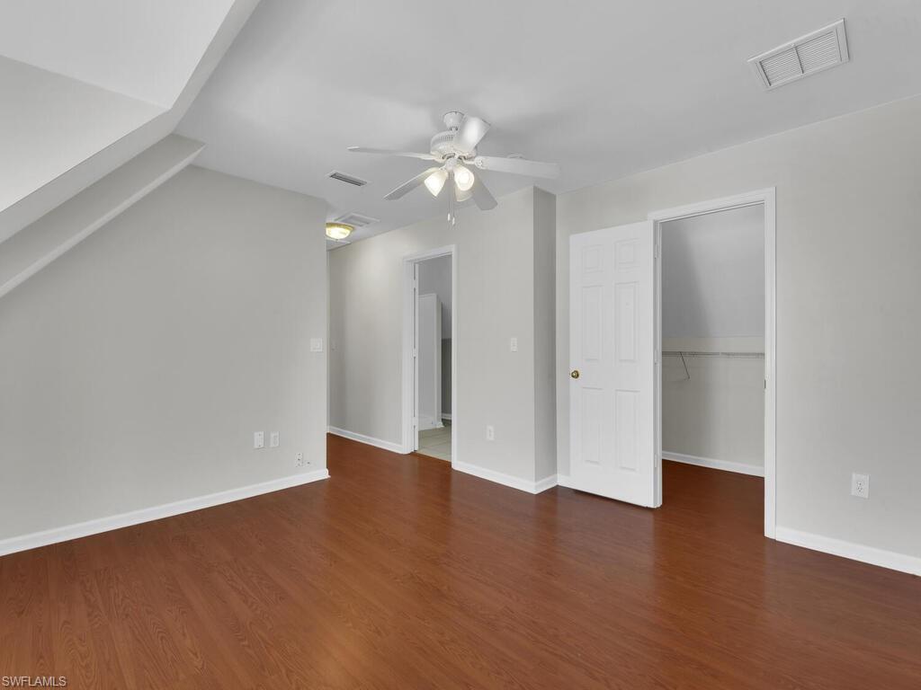 LEAWOOD LAKES - Residential