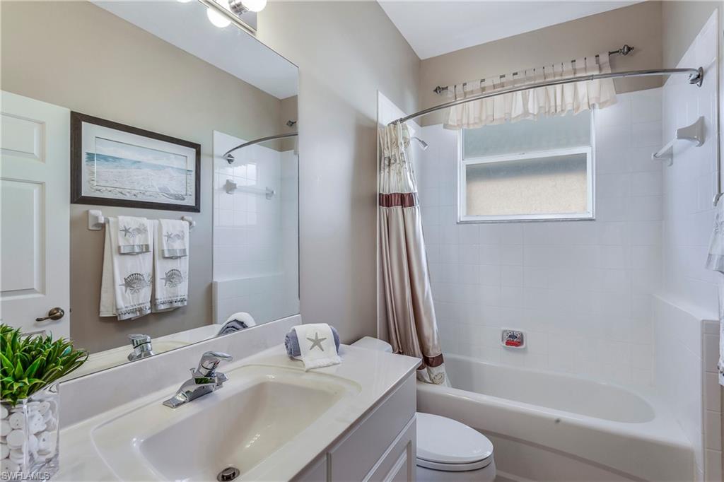 COURTSIDE LANDINGS - Residential