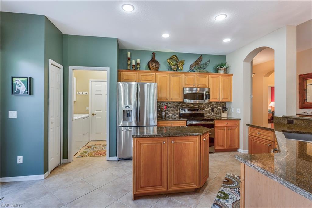 COURTSIDE LANDINGS - Residential