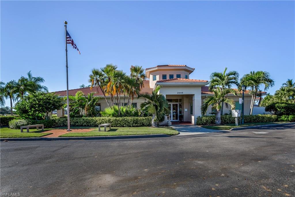 COURTSIDE LANDINGS - Residential