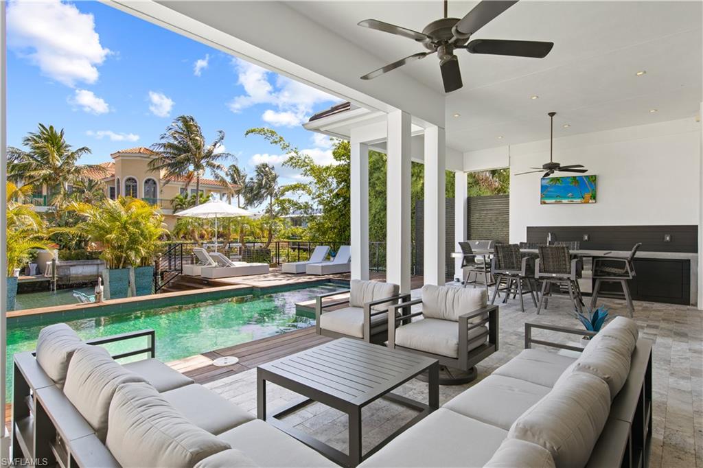 GOLDEN SHORES - Residential