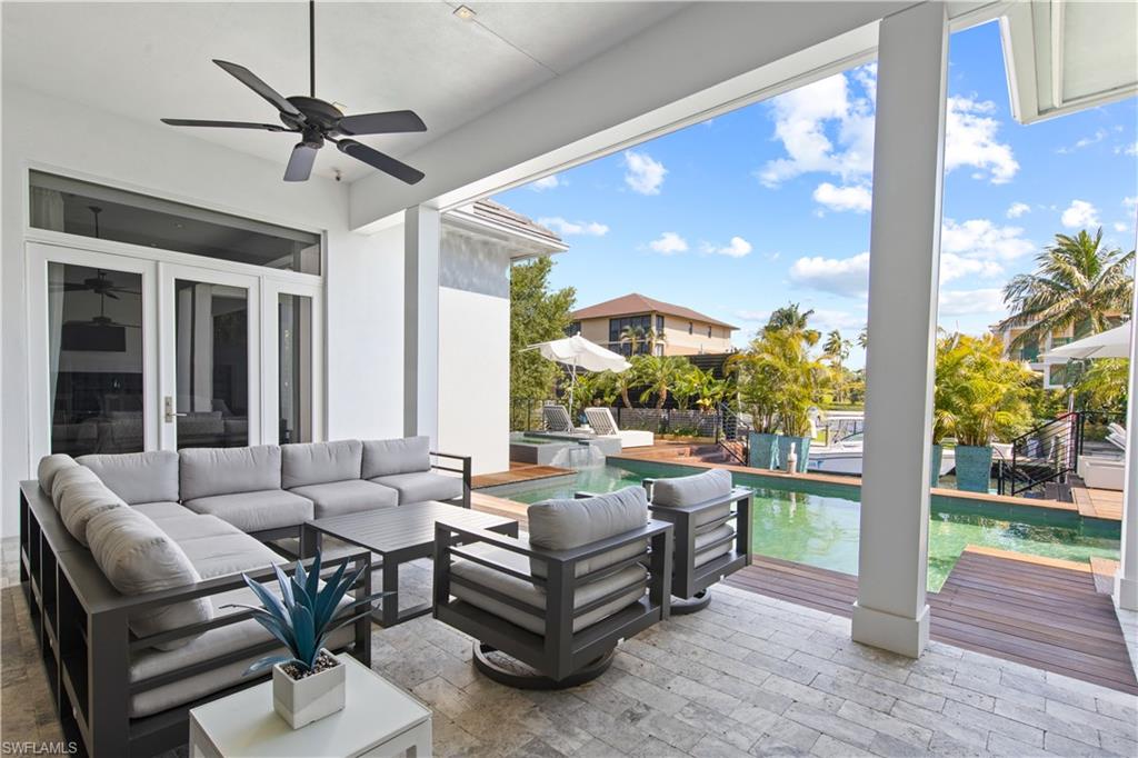 GOLDEN SHORES - Residential