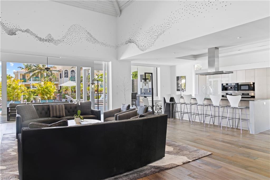 GOLDEN SHORES - Residential